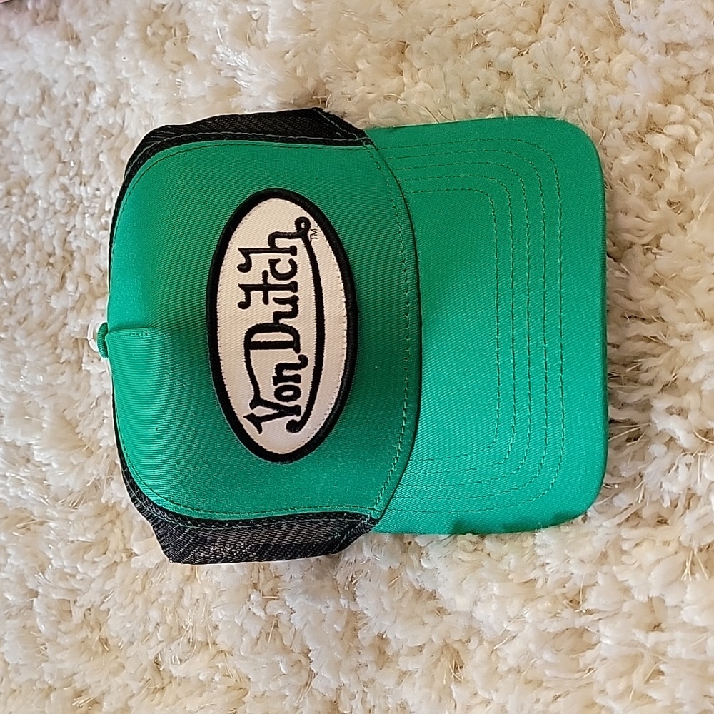 Von Dutch Hat